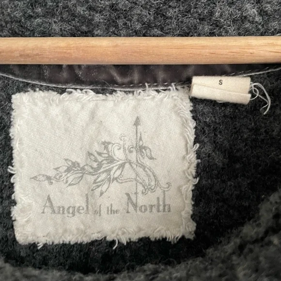 Anthropologie Sweater Angel of the North Womens Small Gray Boucle Cowl Neck - Picture 4 of 6